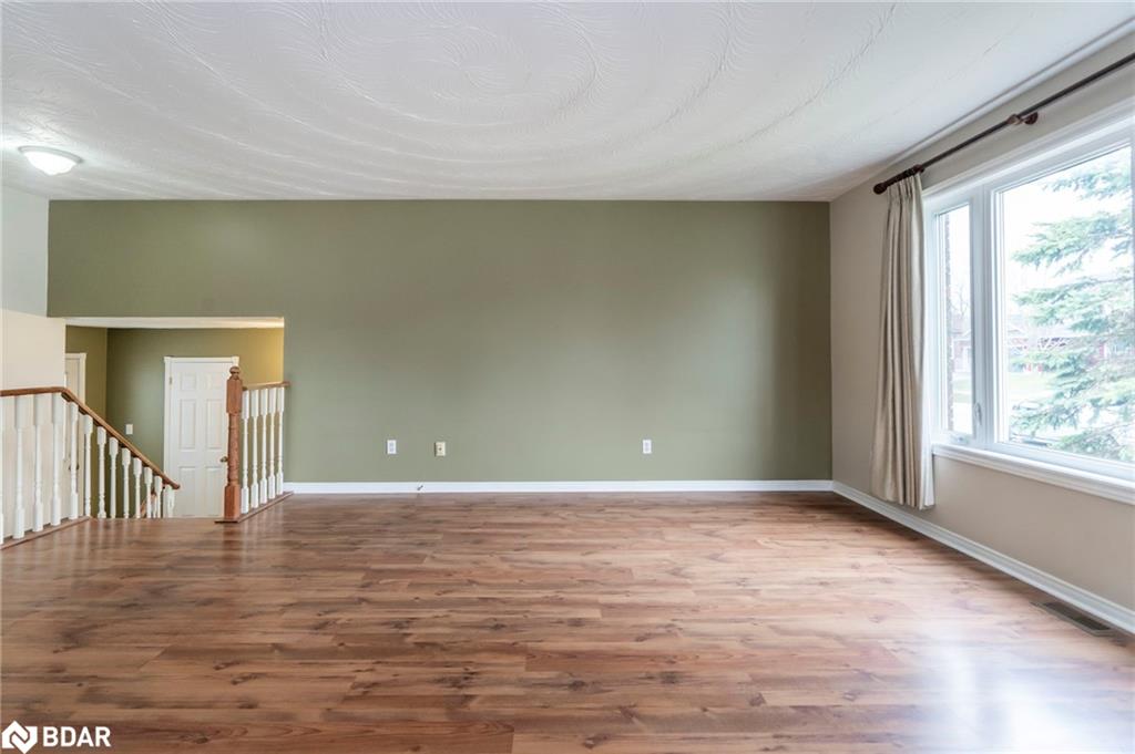 14 Glenview Avenue Property Photo 12