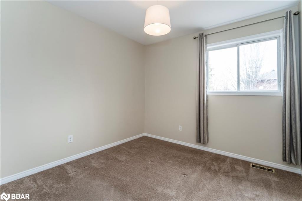 14 Glenview Avenue Property Photo 15