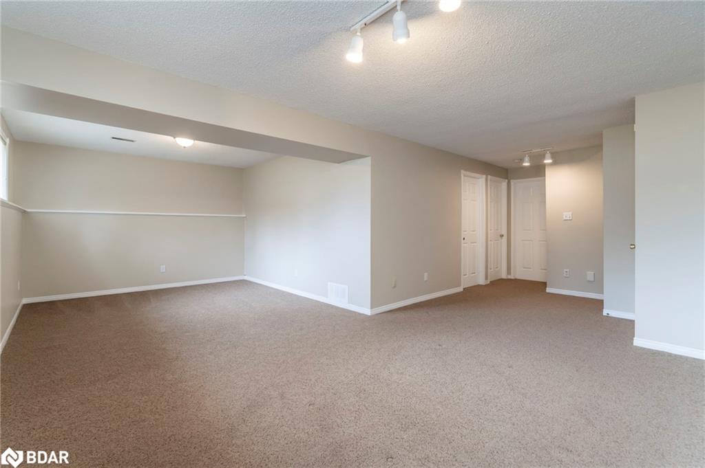14 Glenview Avenue Property Photo 21
