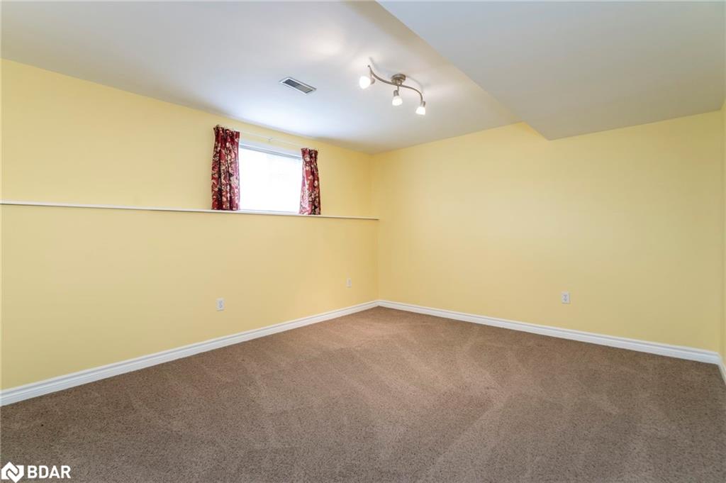 14 Glenview Avenue Property Photo 25