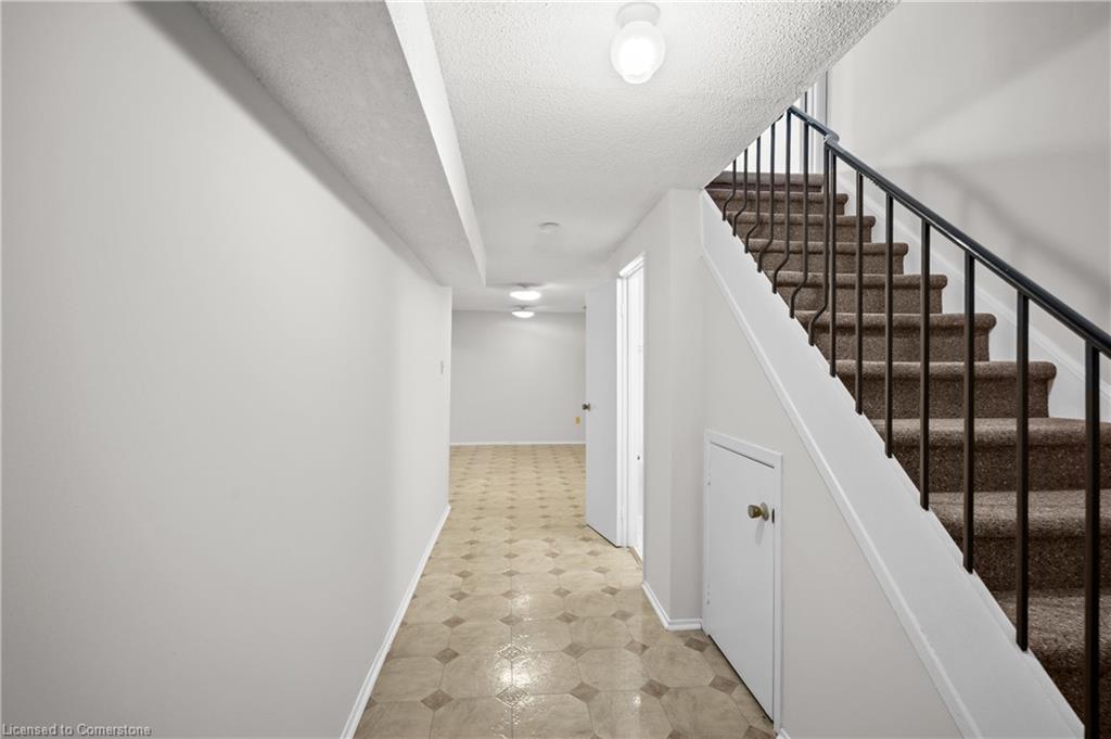 71-1556 Lancaster Drive Property Photo 35