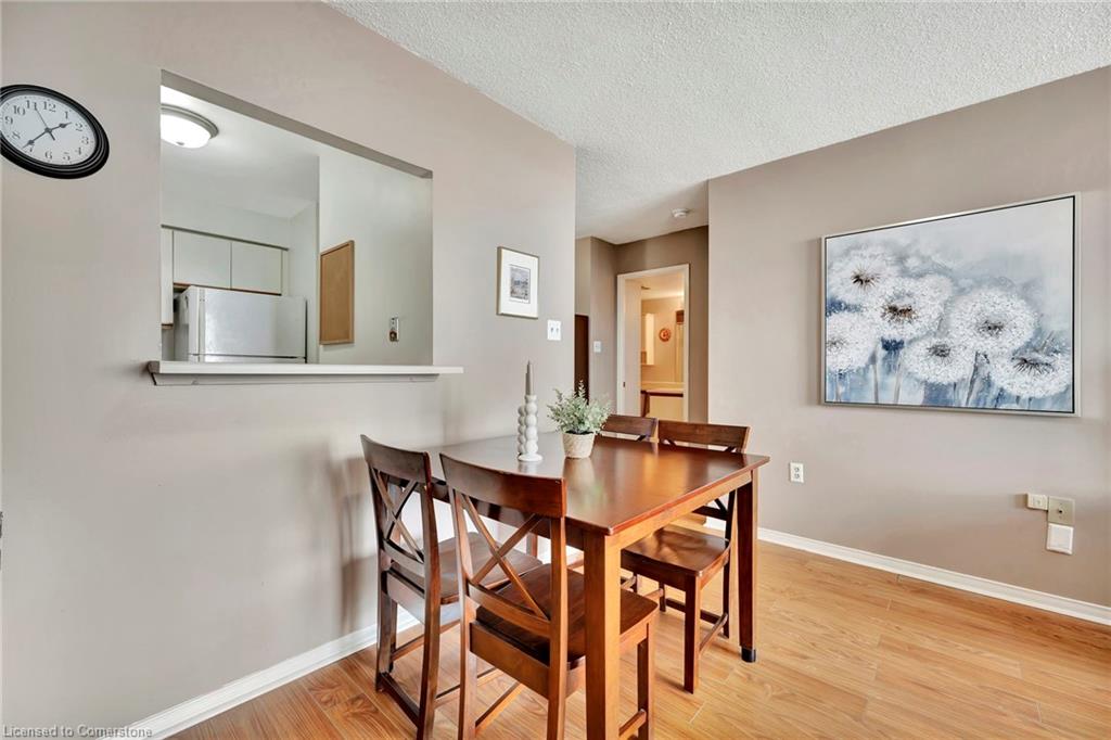 1610-1270 Maple Crossing Boulevard Property Photo 21