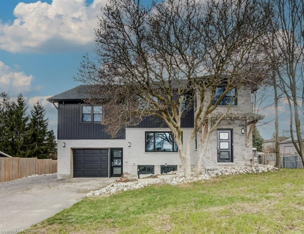 1100 Bleams Road Property Photo 1