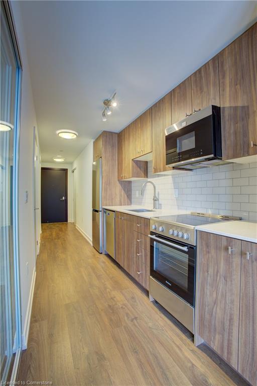 1505-5 Wellington Street Property Photo 8