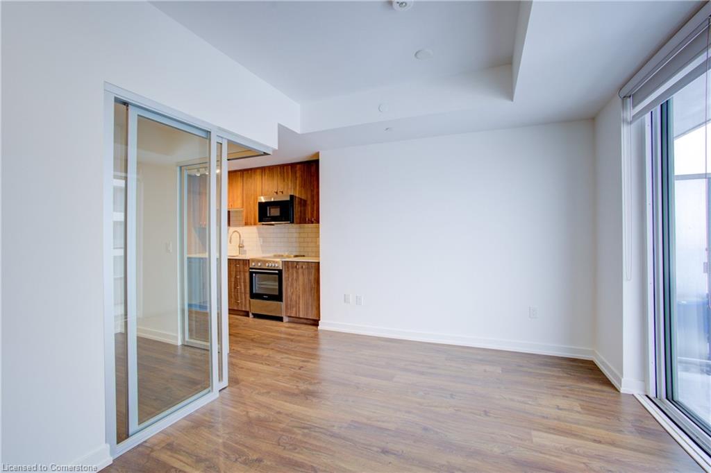 1505-5 Wellington Street Property Photo 18