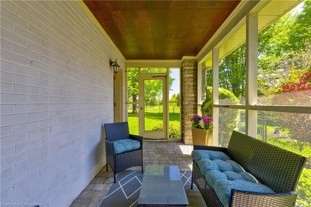 456 Townsend Avenue Property Photo 8