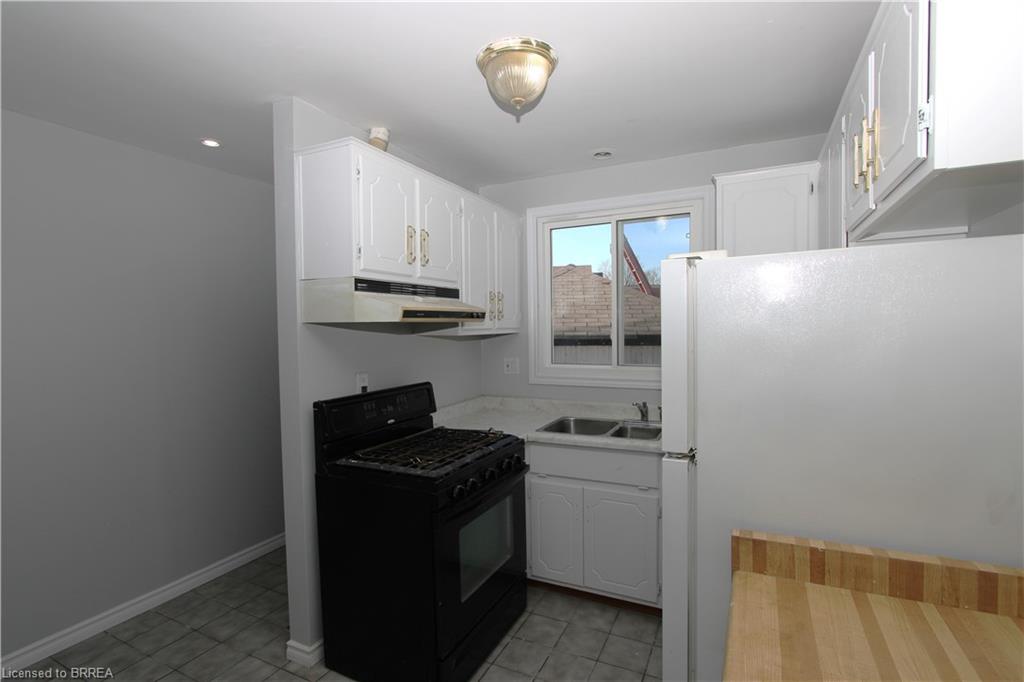 2-56 Brighton Avenue Property Photo 8