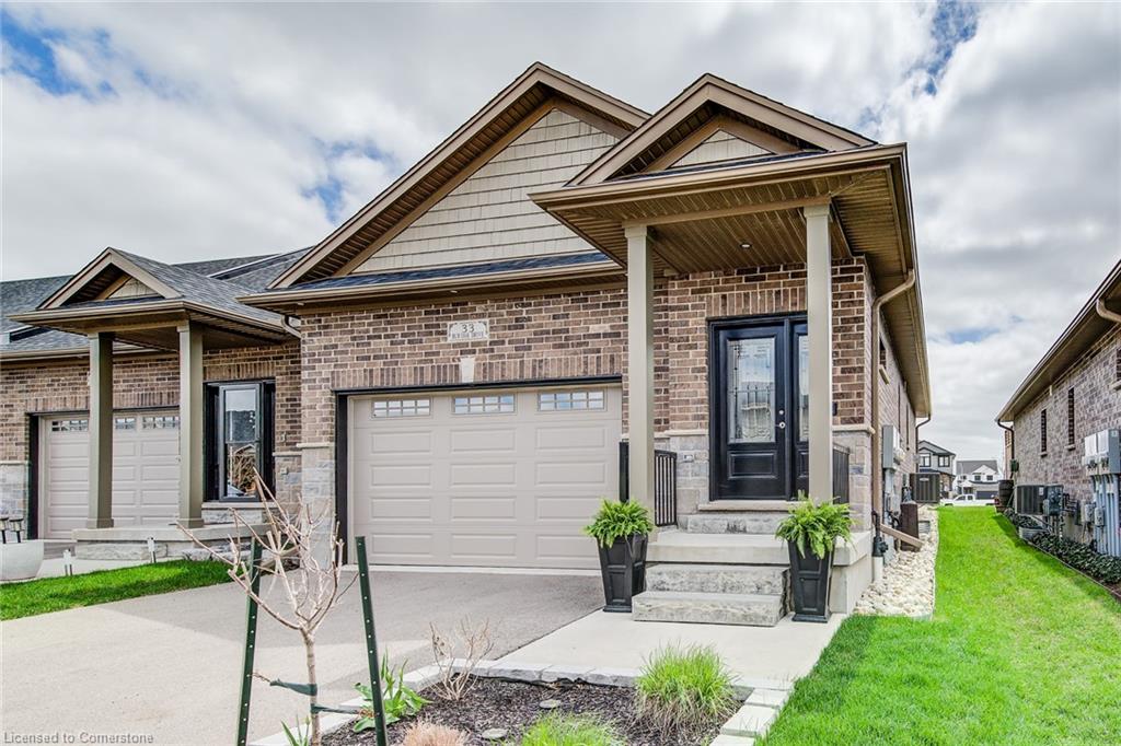 33 Bur Oak Drive Property Photo 1