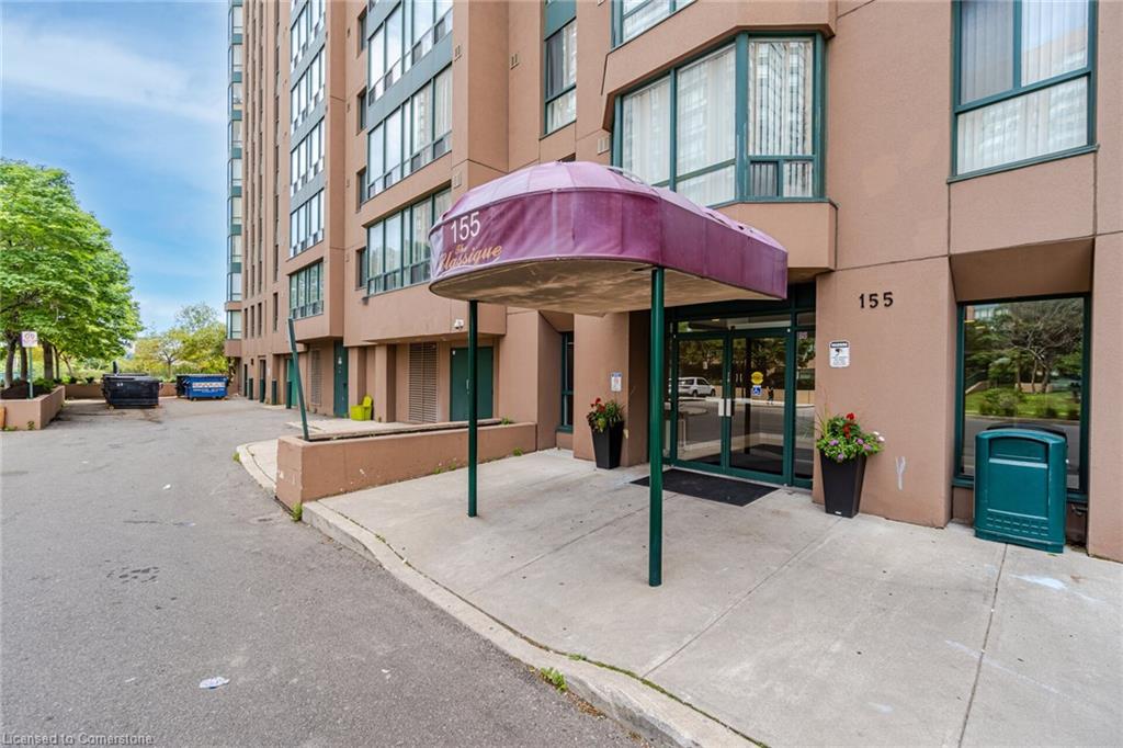 704-155 Hillcrest Avenue Property Photo 2