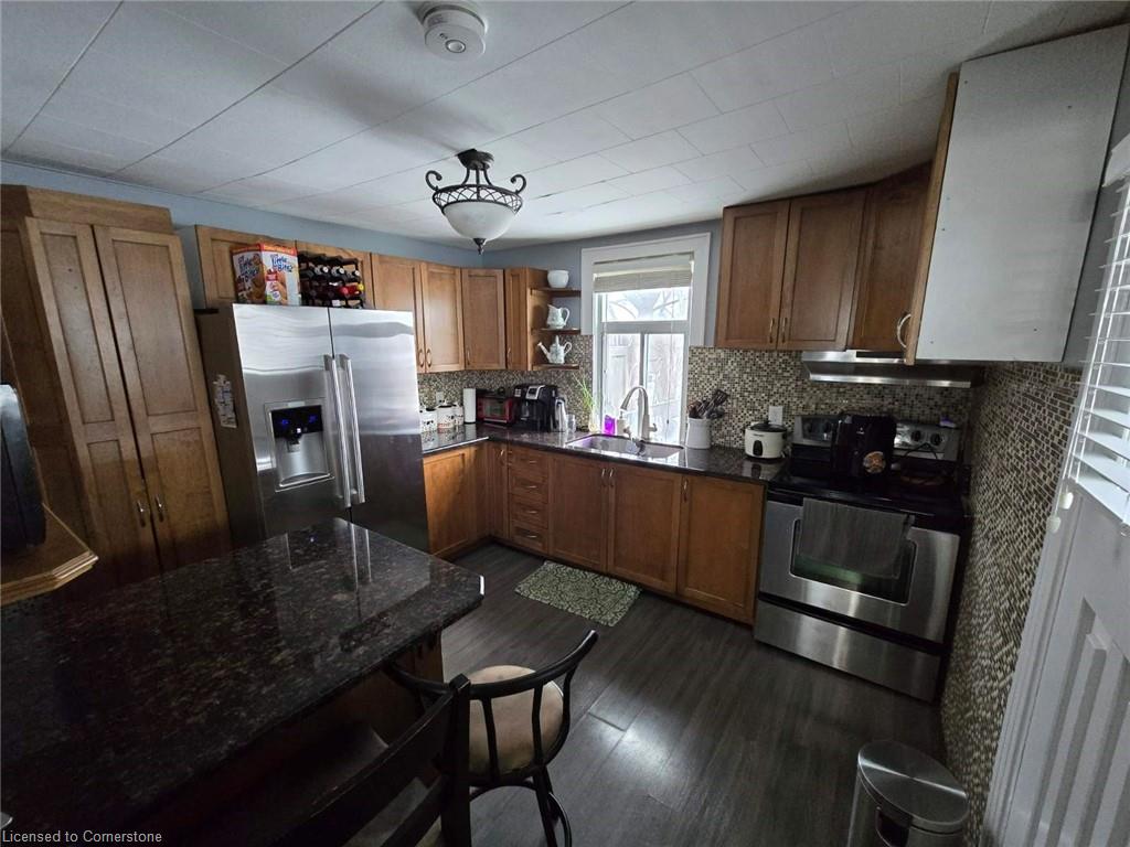 342 Gage Avenue N Property Photo 3
