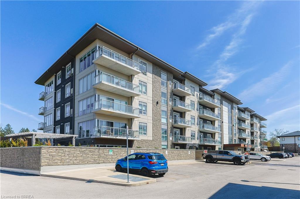 517-16 Markle Crescent Property Photo