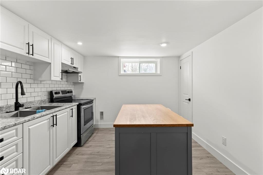 99 Wellington Street E Property Photo 30