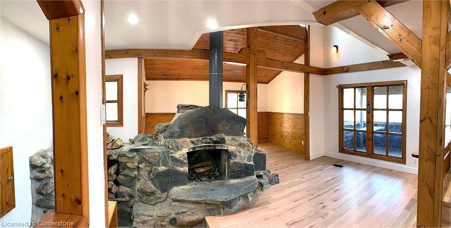 2724 River Road Property Photo 12
