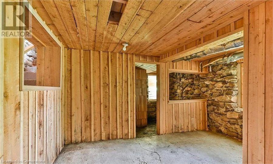 2724 River Road Property Photo 18
