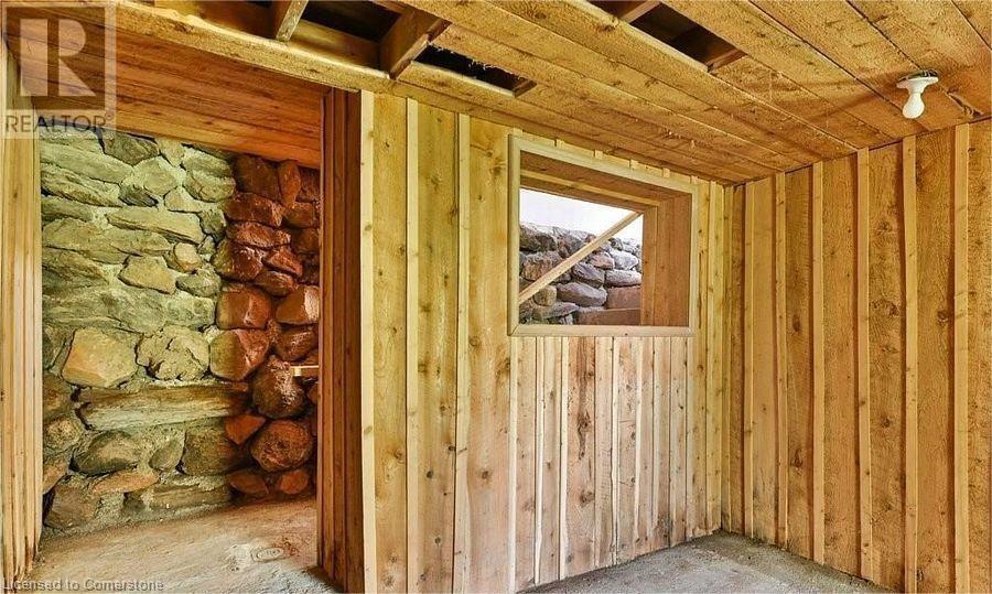 2724 River Road Property Photo 21