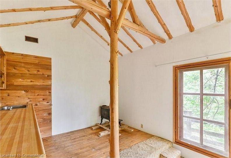 2724 River Road Property Photo 22