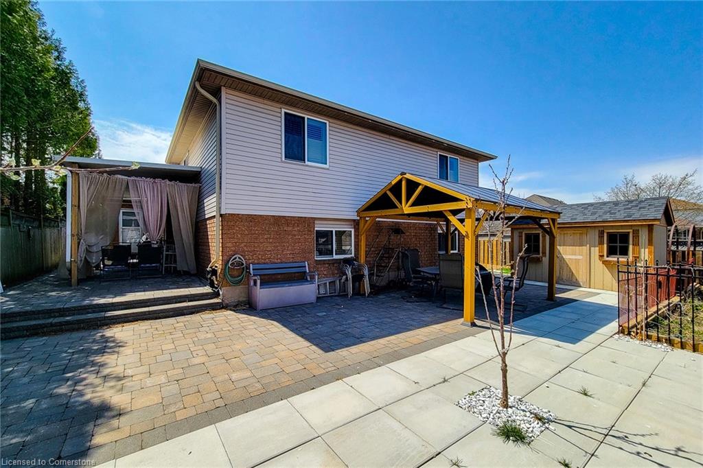 146 Highbury Drive Property Photo 6