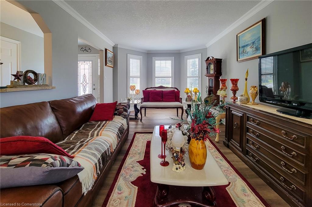 146 Highbury Drive Property Photo 13