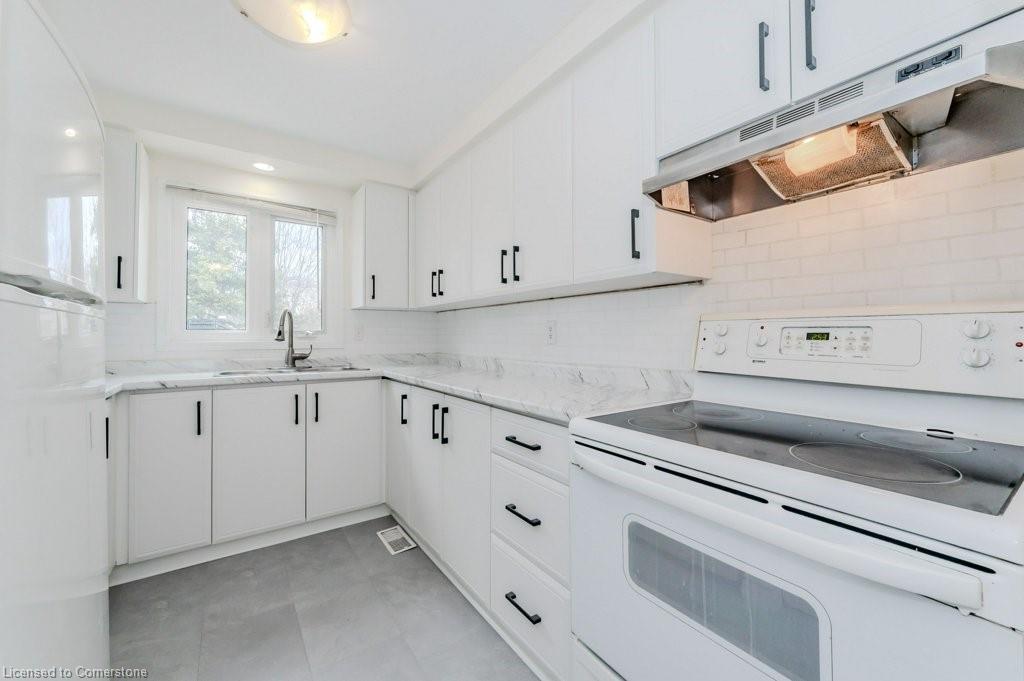 46 Appalachian Crescent Property Photo 5