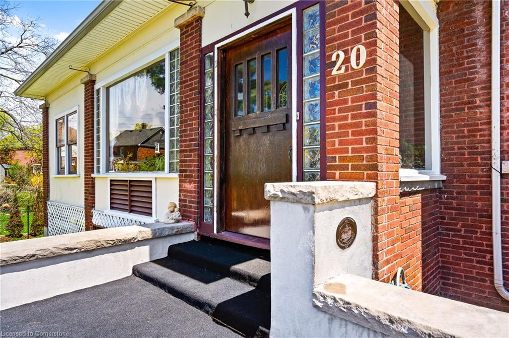 20 Evan Street Property Photo 9