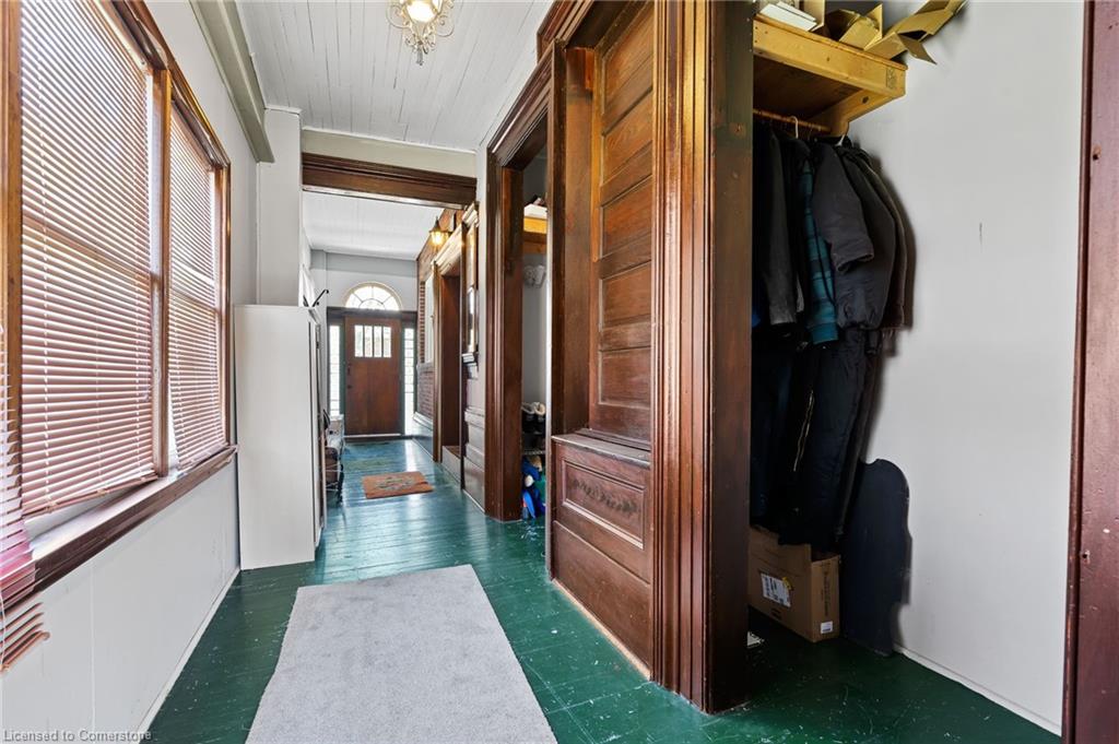 20 Evan Street Property Photo 13