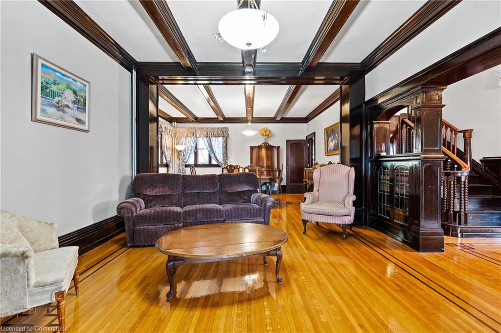 20 Evan Street Property Photo 15