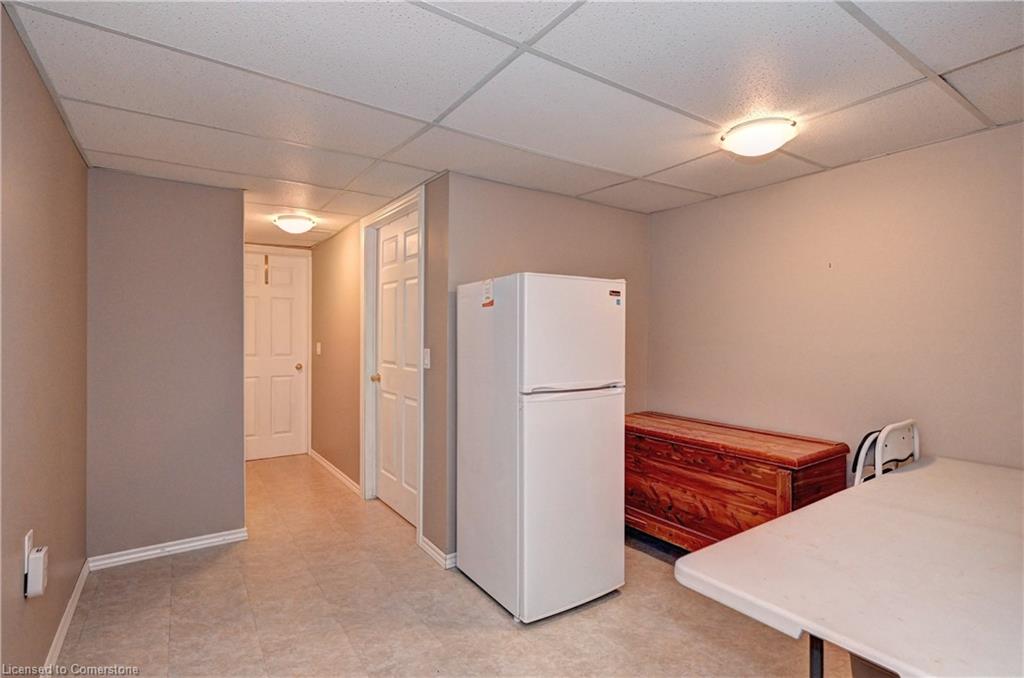 176 Wesley Crescent Property Photo 27