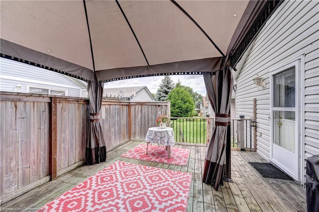 176 Wesley Crescent Property Photo 30