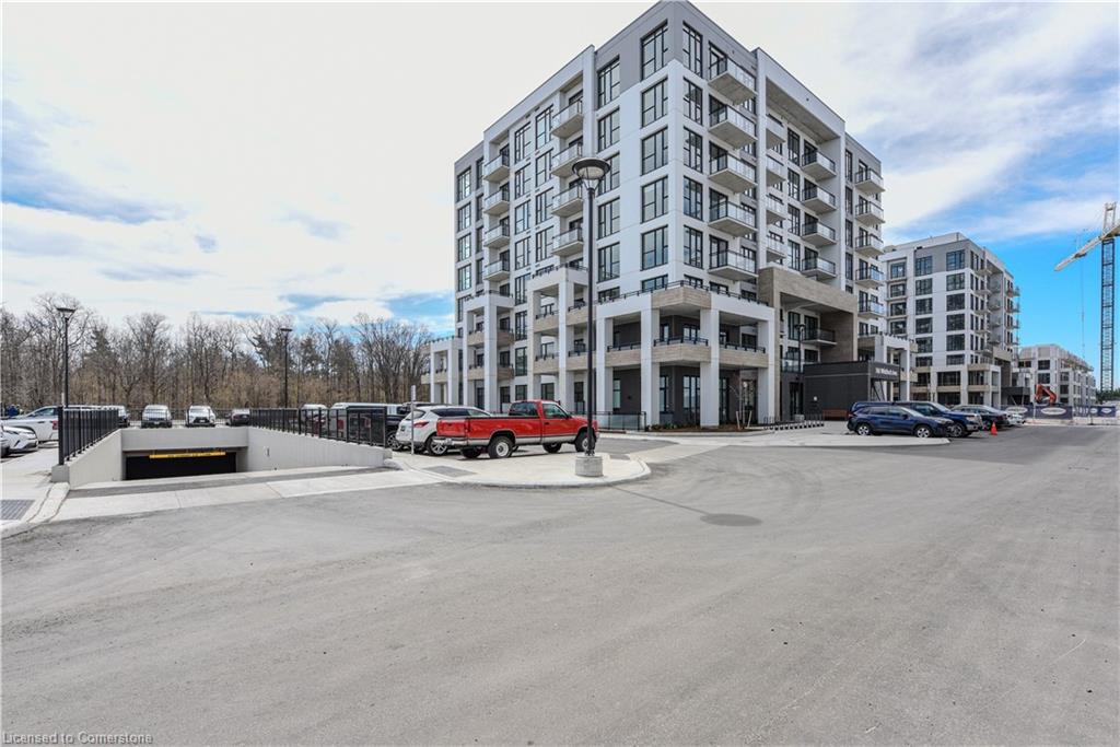 103-760 Whitlock Avenue Property Photo