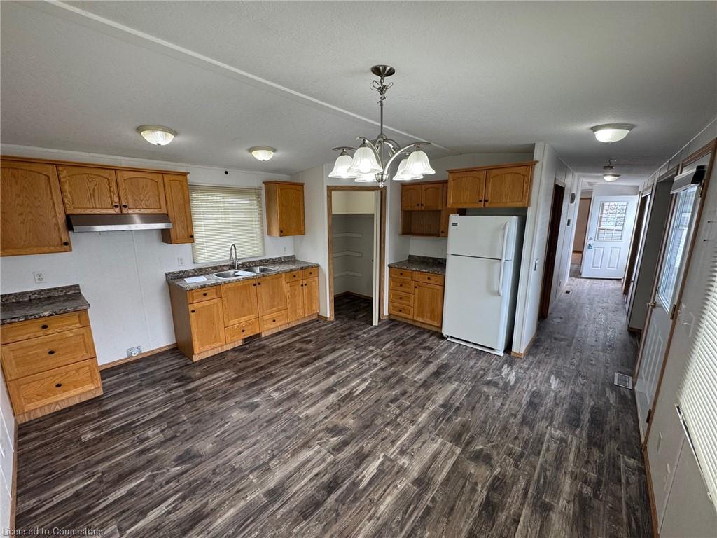 35 Water Street Property Photo 4