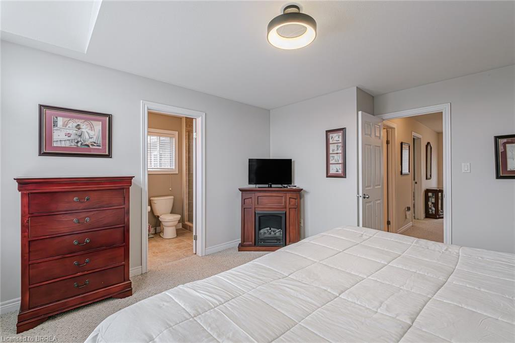 229 Springvalley Crescent Property Photo 34