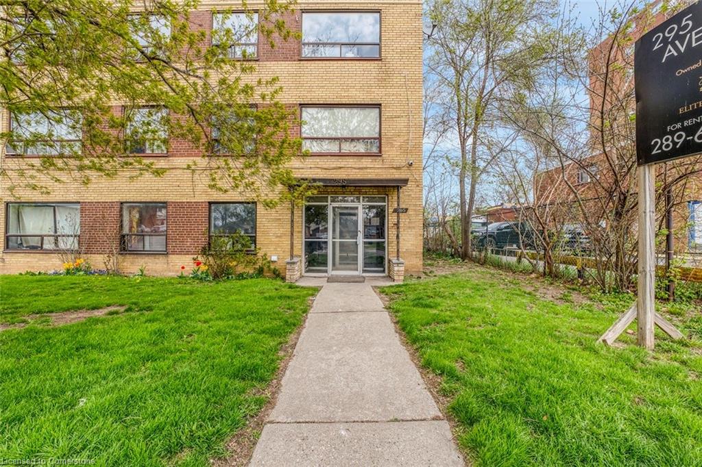 295 Melvin Avenue Property Photo