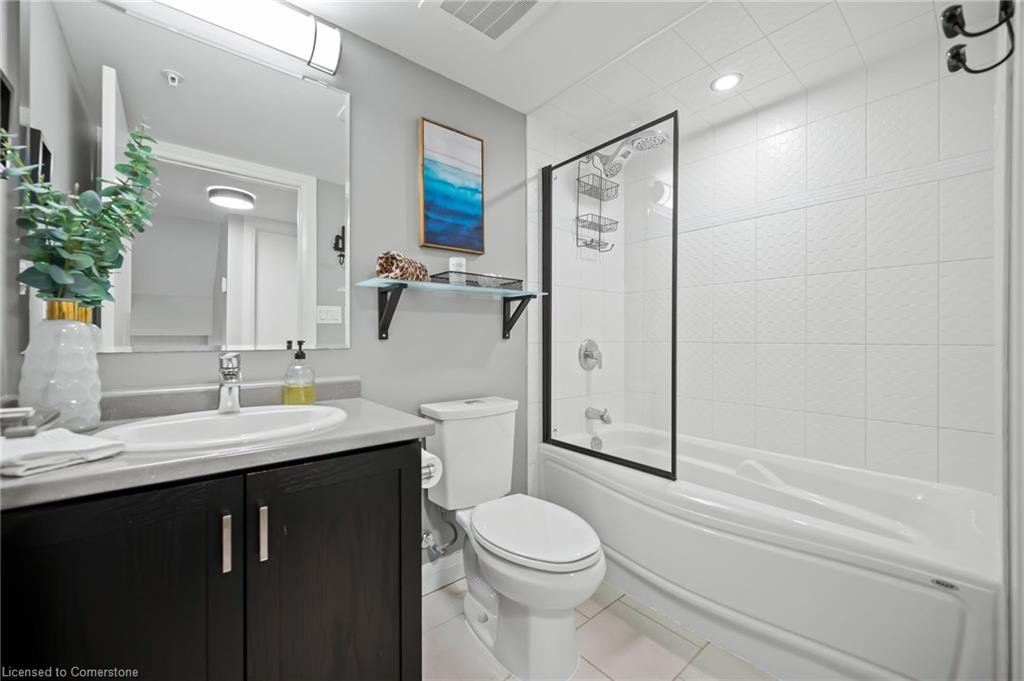 53 Arthur Street S Property Photo 20