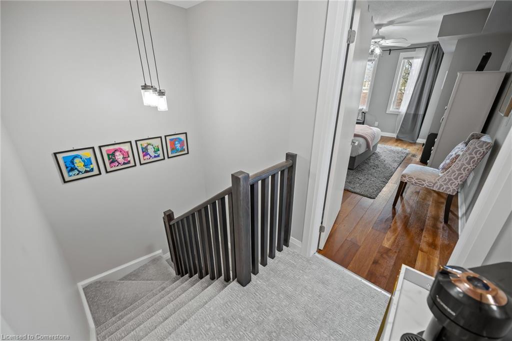 53 Arthur Street S Property Photo 21