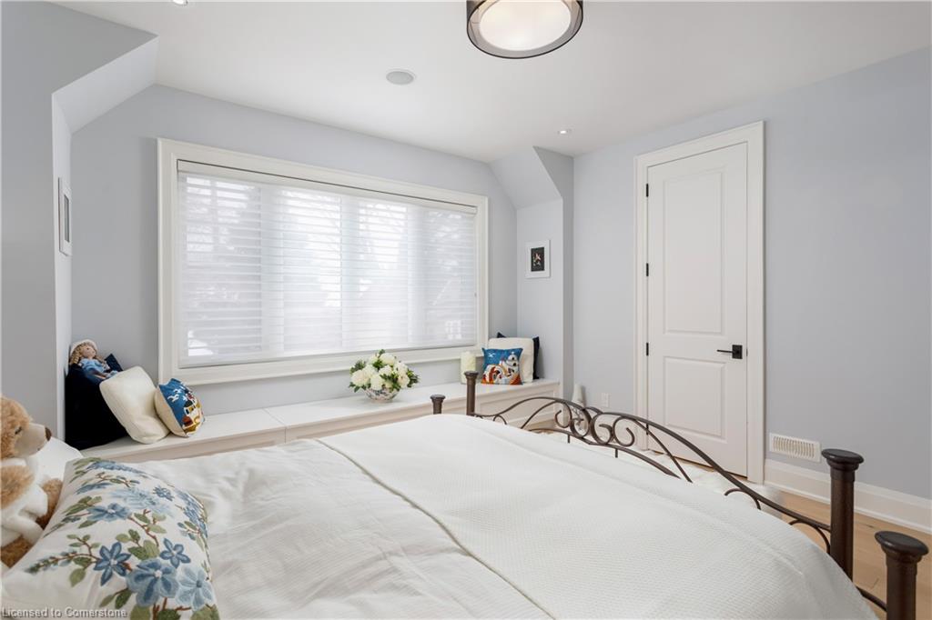 212 Pine Cove Road Property Photo 11