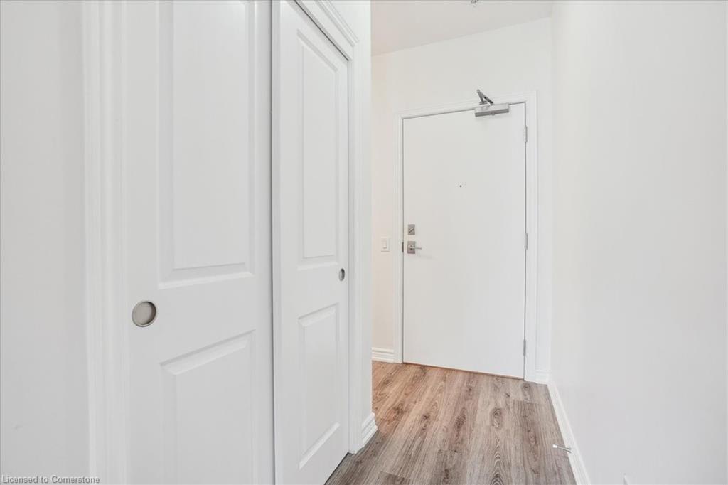 401-40 Esplanade Lane Property Photo 12