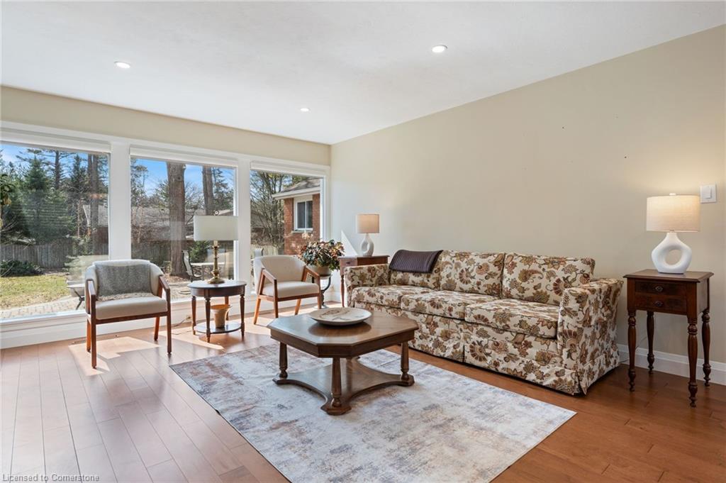 30 Lynndale Road Property Photo 4