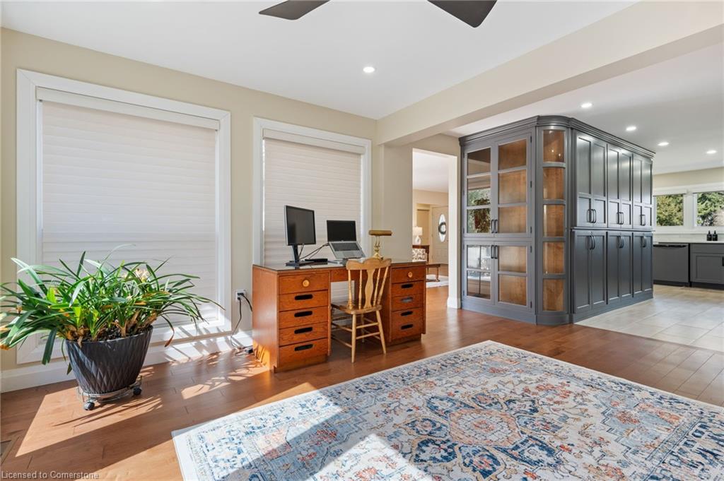 30 Lynndale Road Property Photo 13