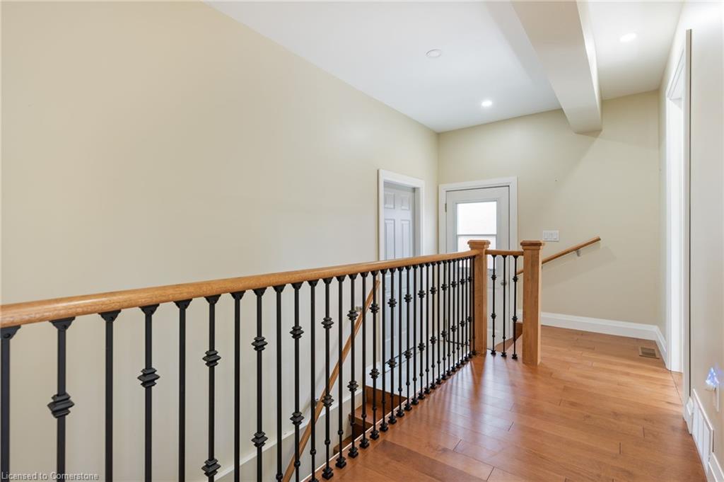 30 Lynndale Road Property Photo 25