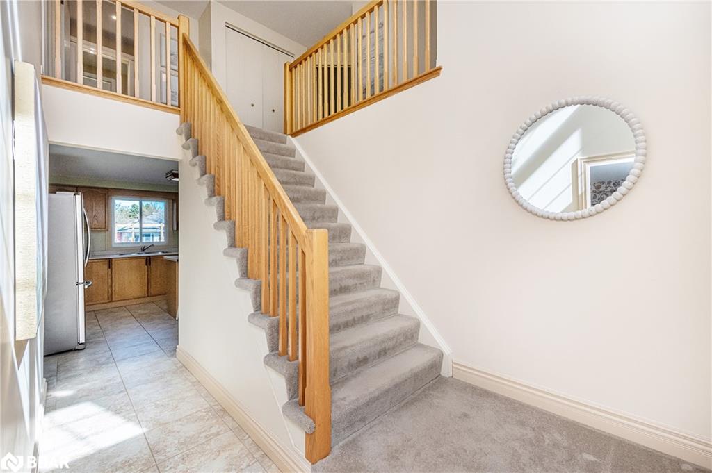 222 Walsh Crescent Property Photo 3