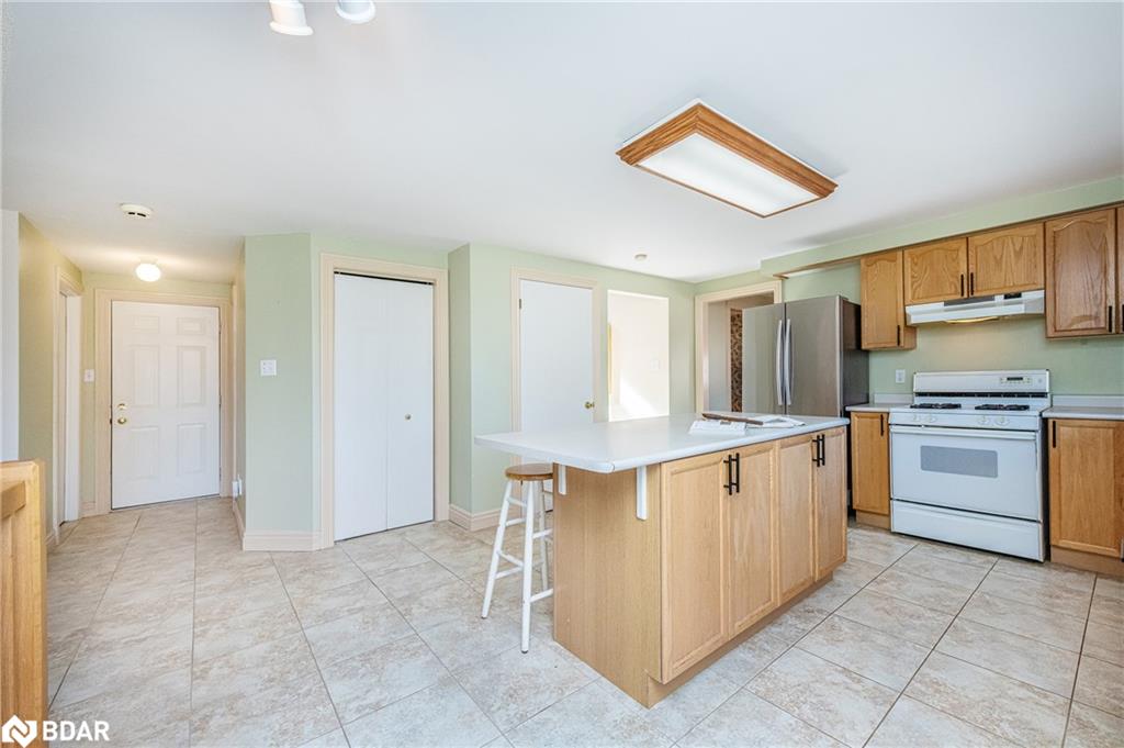 222 Walsh Crescent Property Photo 8