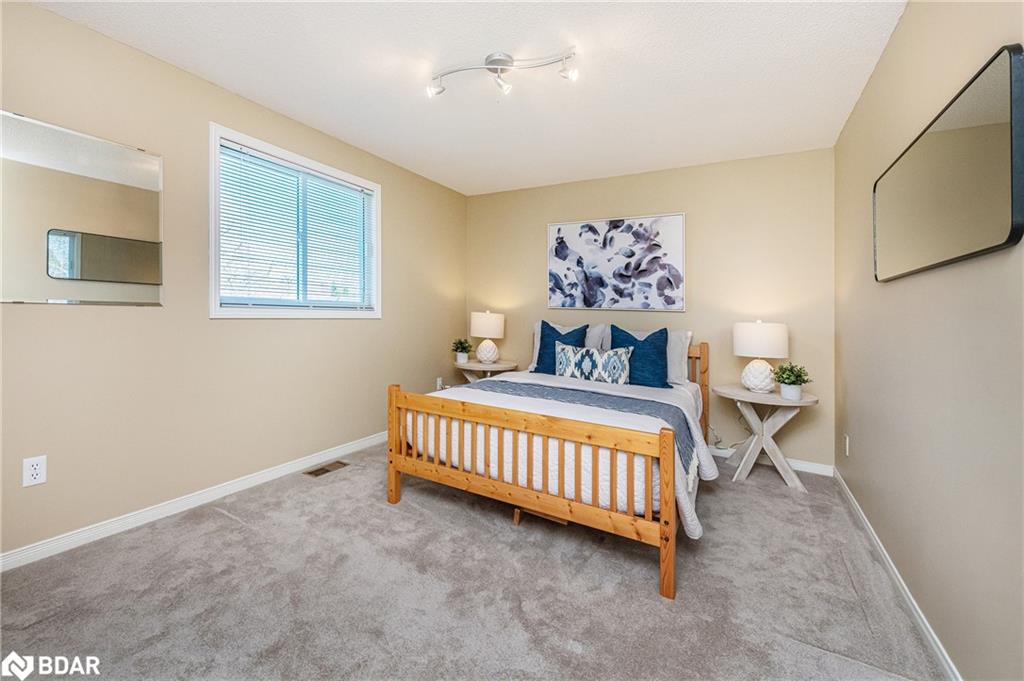 222 Walsh Crescent Property Photo 18