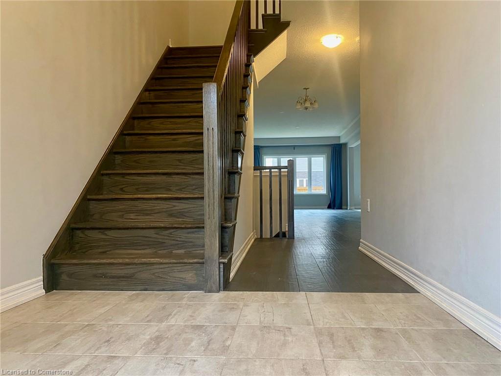 278 Dalgleish Trail Property Photo 2