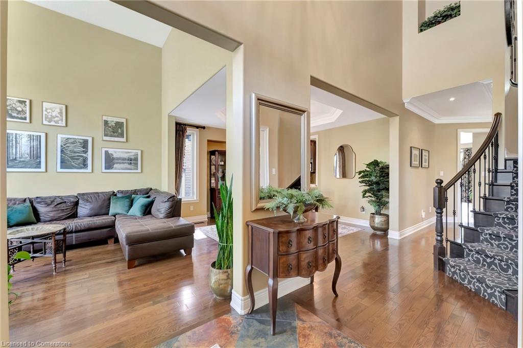 46 Orr Crescent Property Photo 9