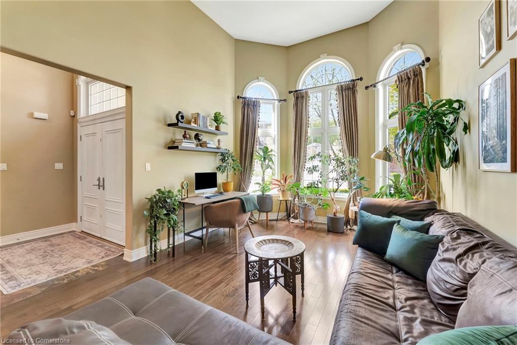 46 Orr Crescent Property Photo 11