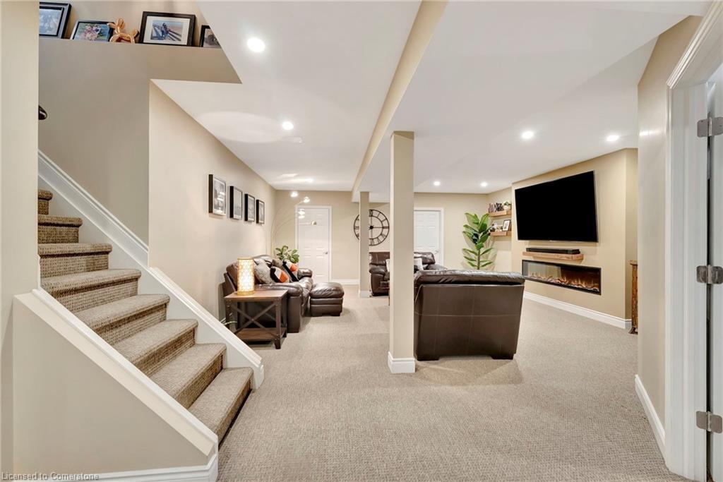 46 Orr Crescent Property Photo 44
