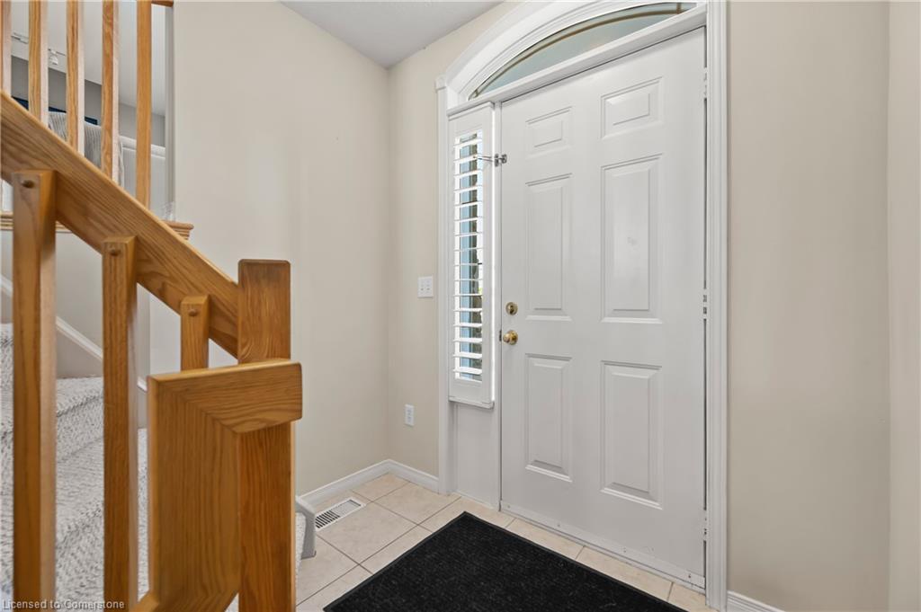 63 Wellington South Property Photo 4