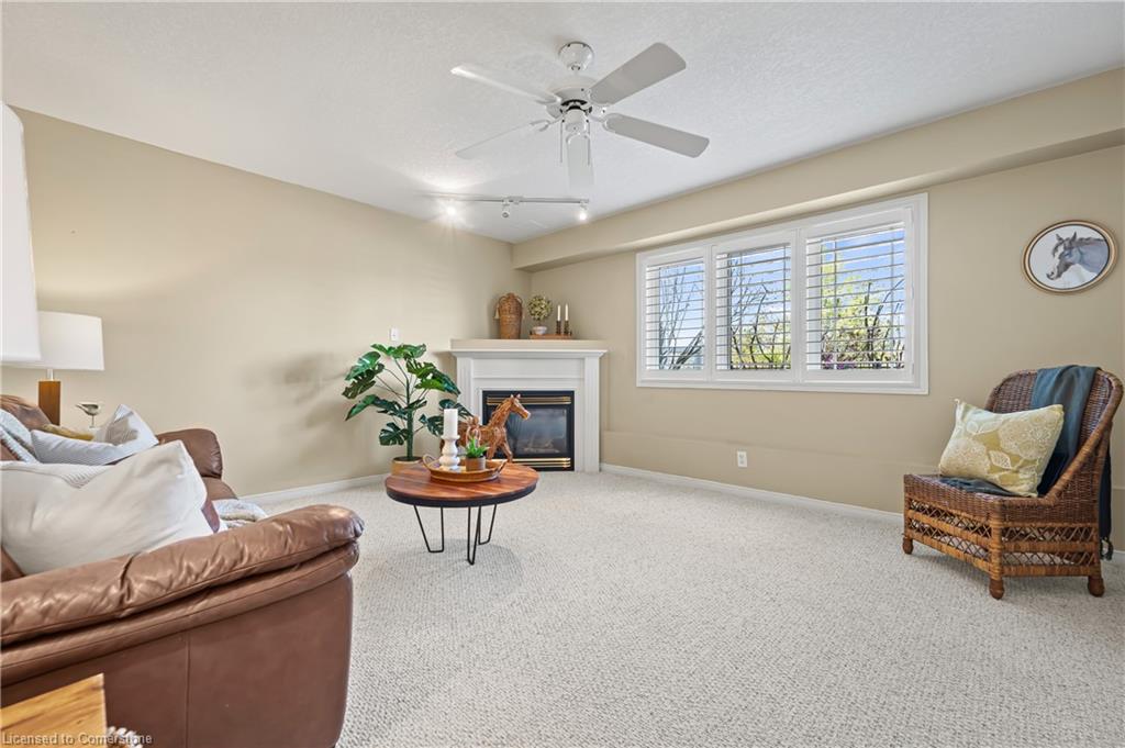 63 Wellington South Property Photo 34