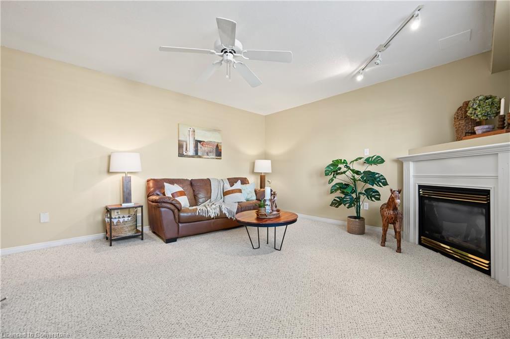 63 Wellington South Property Photo 35
