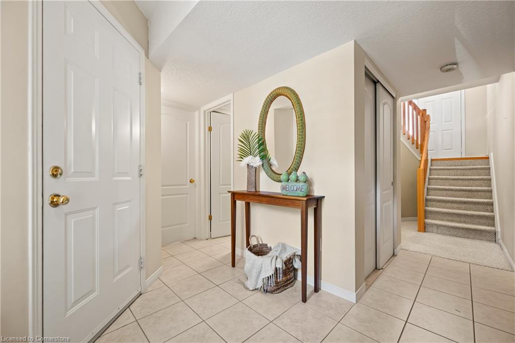 63 Wellington South Property Photo 38